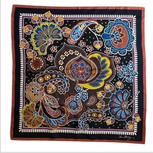Vera Bradley Silk Scarf! 27 x 27” Vintage, Signature, Kensington pattern